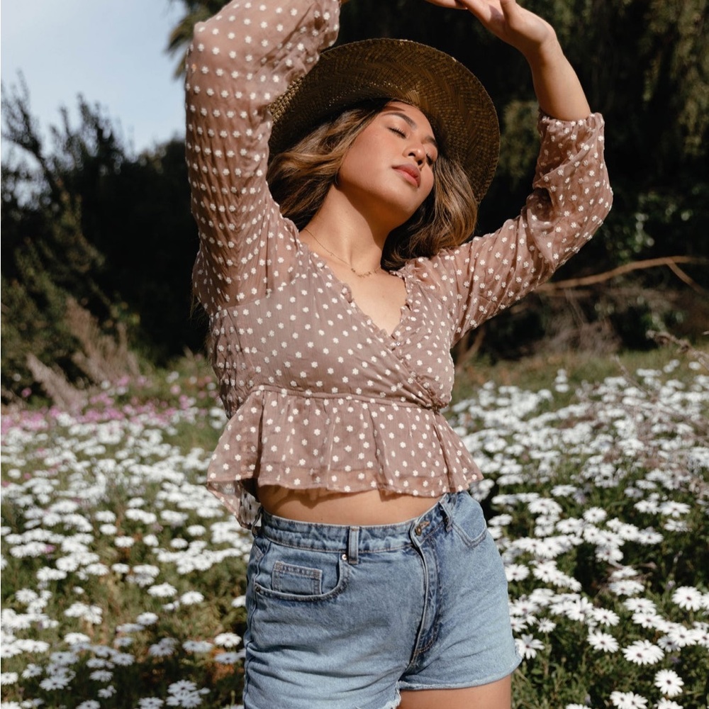 Floral top - Picture 8 of 10